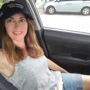 Meet your Posher, Kimberly